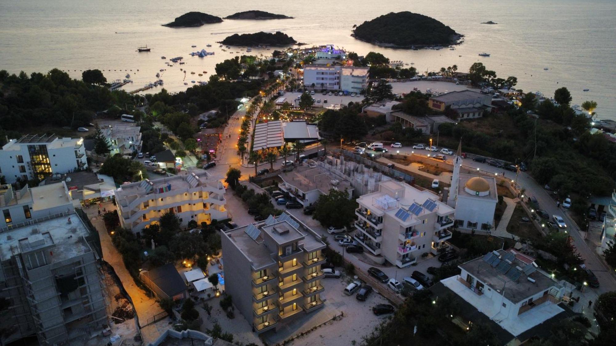 Hotel Resol 2 Ksamil Ngoại thất bức ảnh