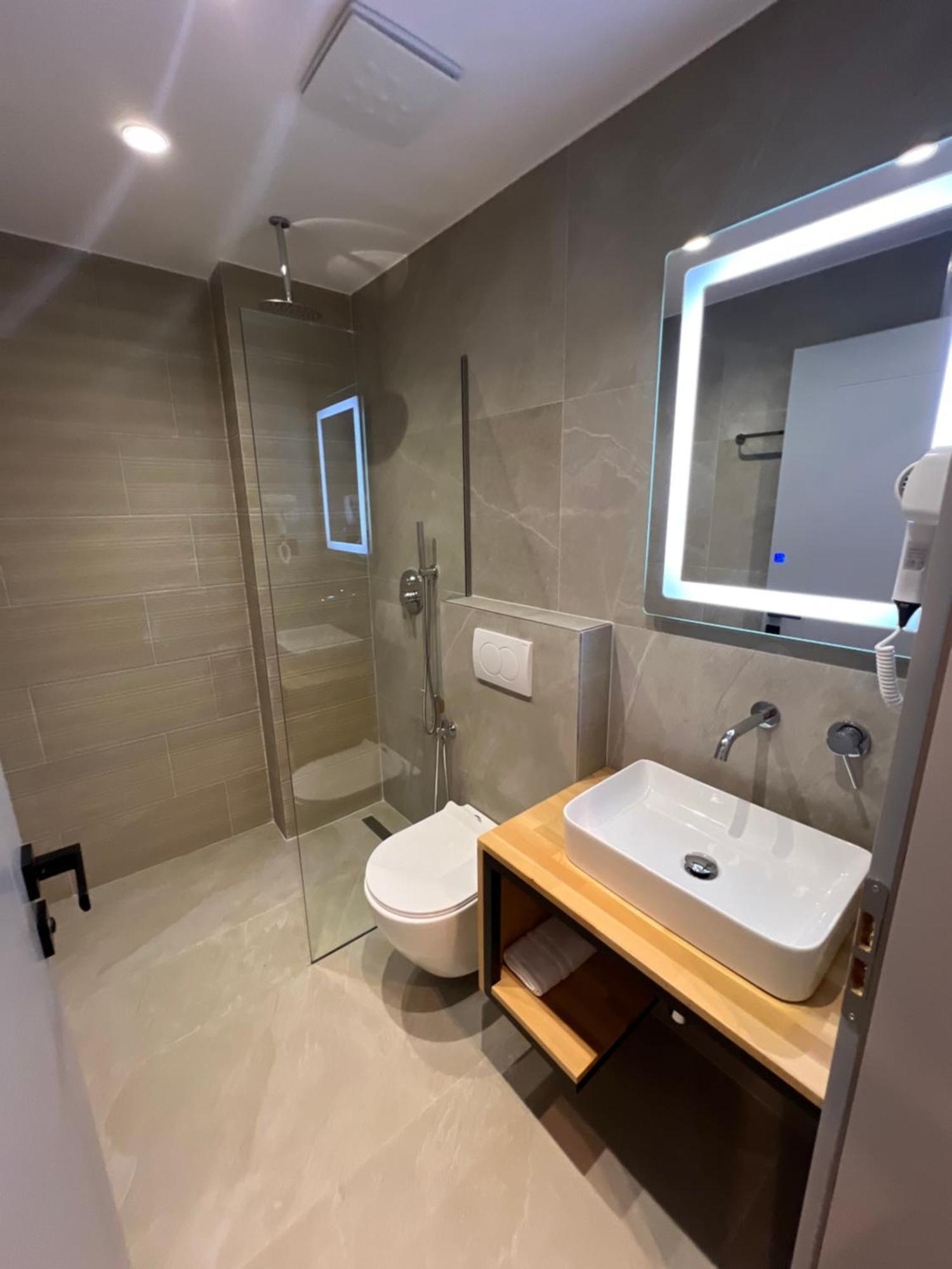 Hotel Resol 2 Ksamil Ngoại thất bức ảnh