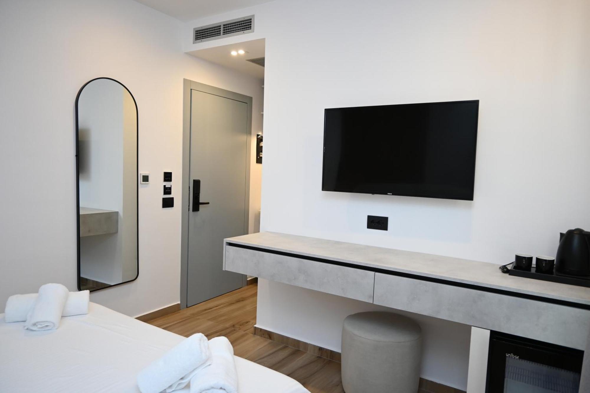 Hotel Resol 2 Ksamil Ngoại thất bức ảnh