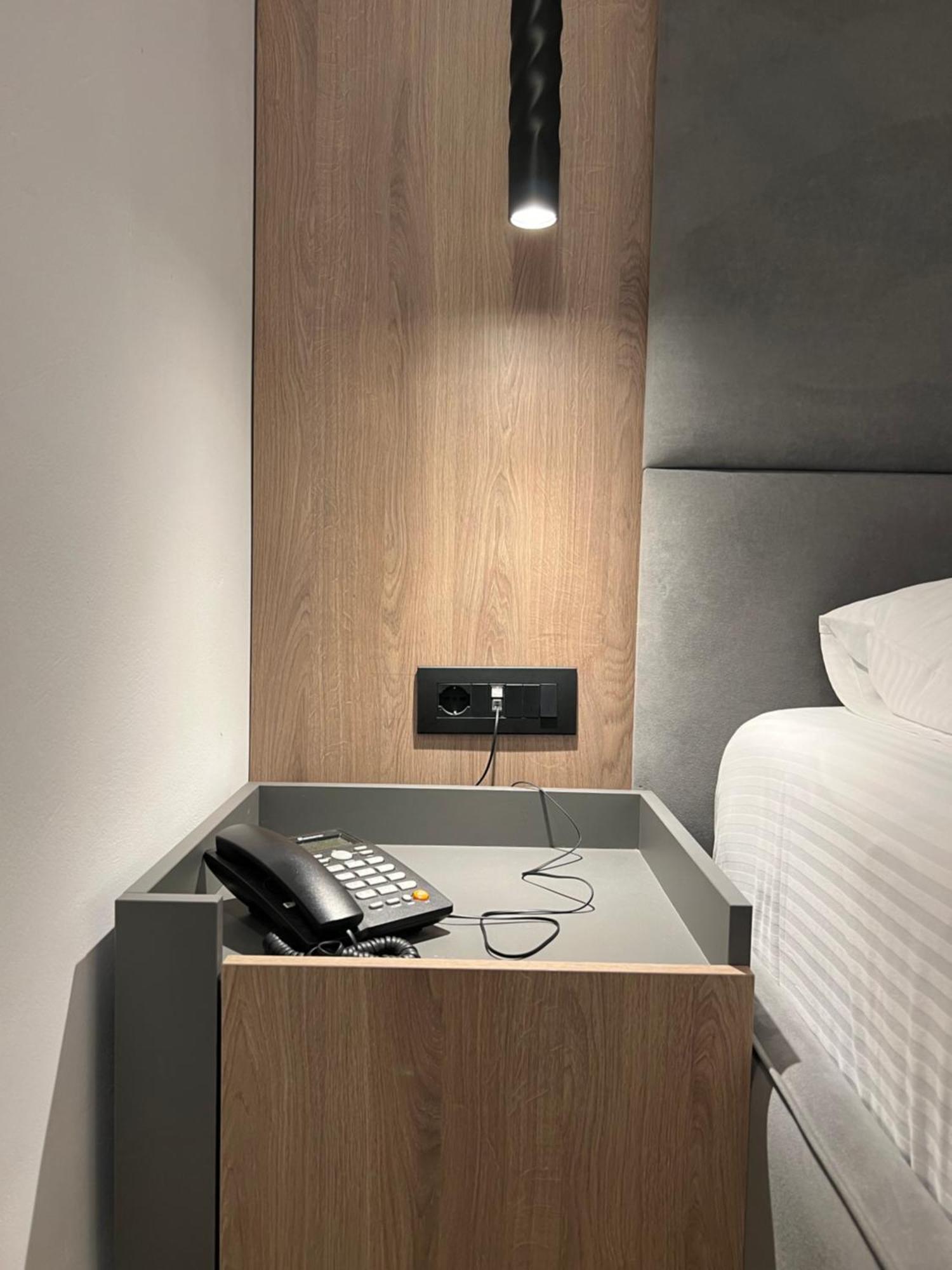 Hotel Resol 2 Ksamil Ngoại thất bức ảnh