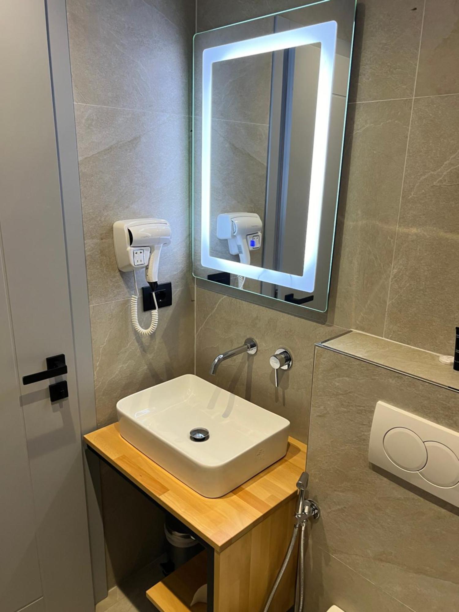 Hotel Resol 2 Ksamil Ngoại thất bức ảnh